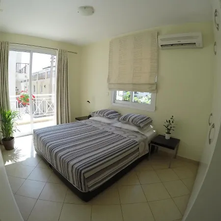 Kato Apartament