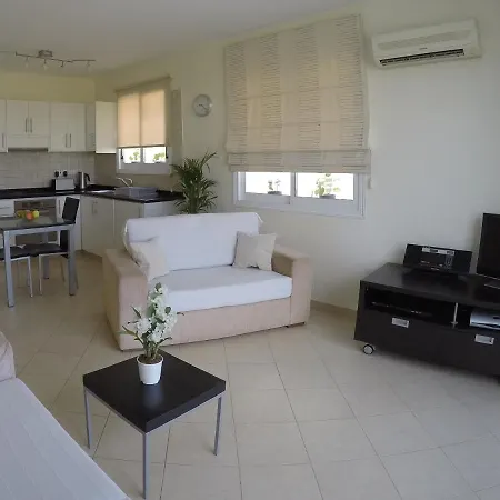 Kato Apartman